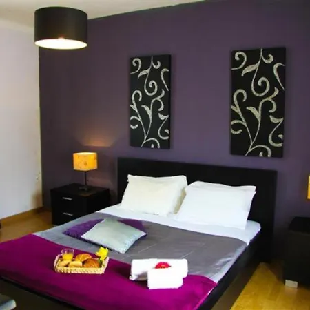 Fernandes Apartment *